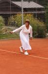 tenis v bílém